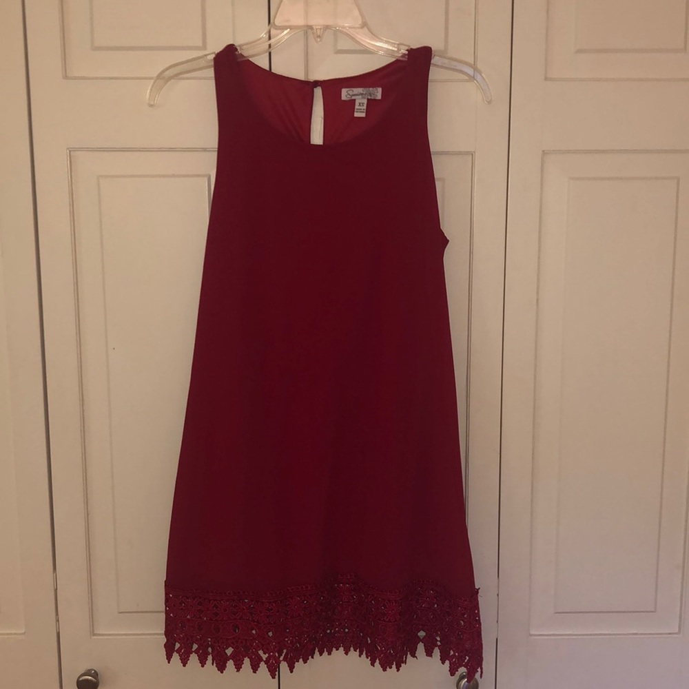 no sleeve dress with silk like texture